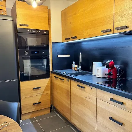 Charming 2-room In Lavandou, Terrace, Parking, Air Conditioning Lägenhet Le Lavandou