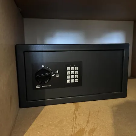 Charming 2-room In Lavandou, Terrace, Parking, Air Conditioning Lägenhet *