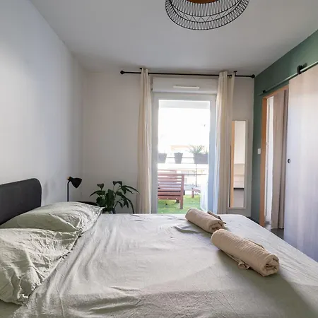 Apartament Charming 2-room In Lavandou, Terrace, Parking, Air Conditioning Le Lavandou